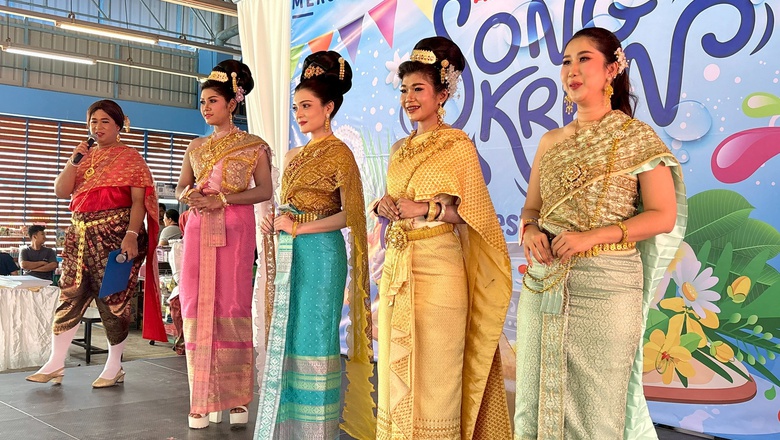 Songkran at Mercator Medical Thailand