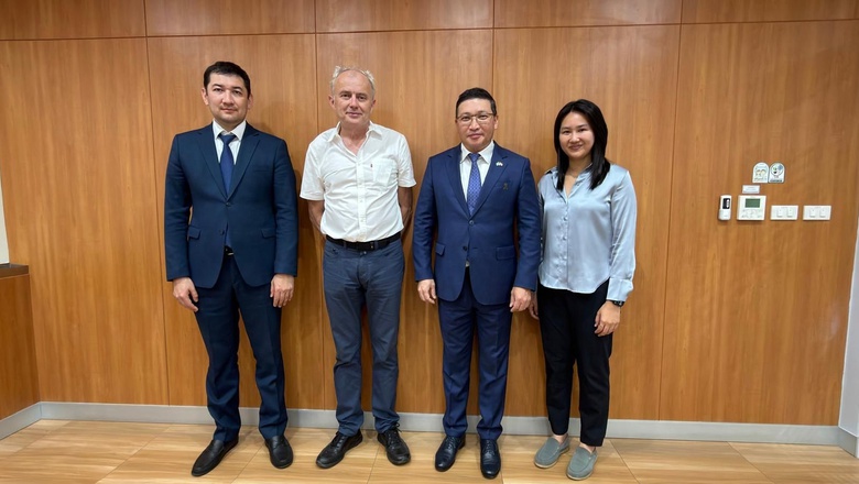Ambassador of Kazakhstan visits our facility in Thailand